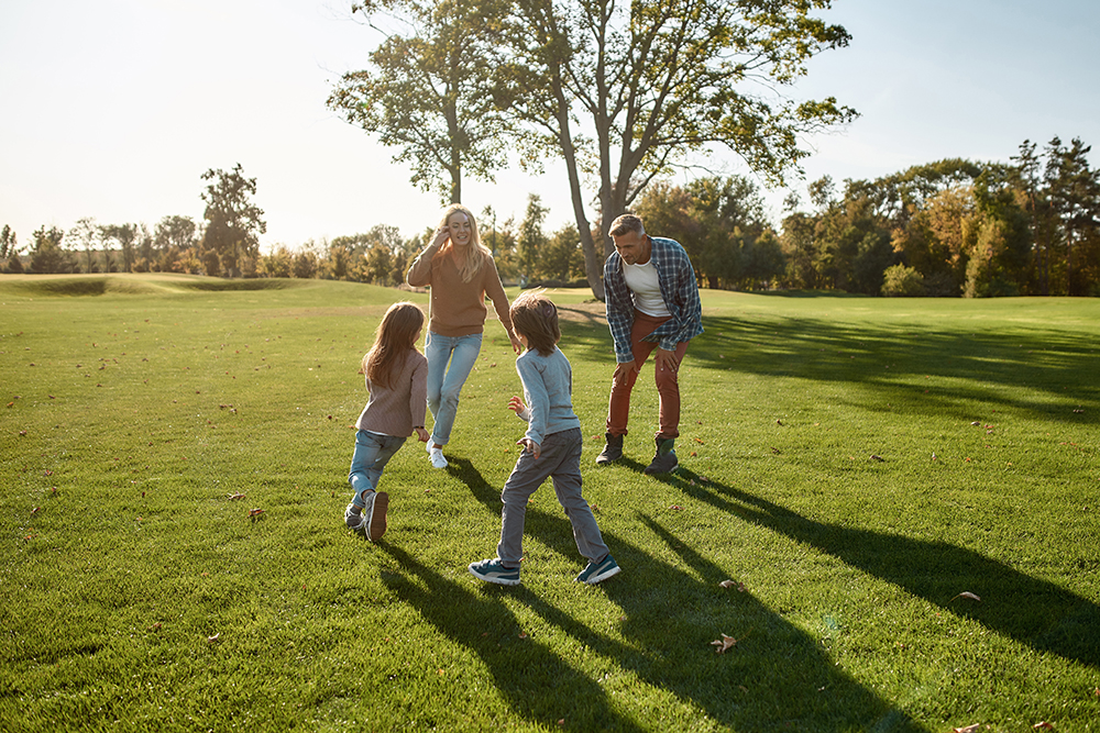 family playing tag